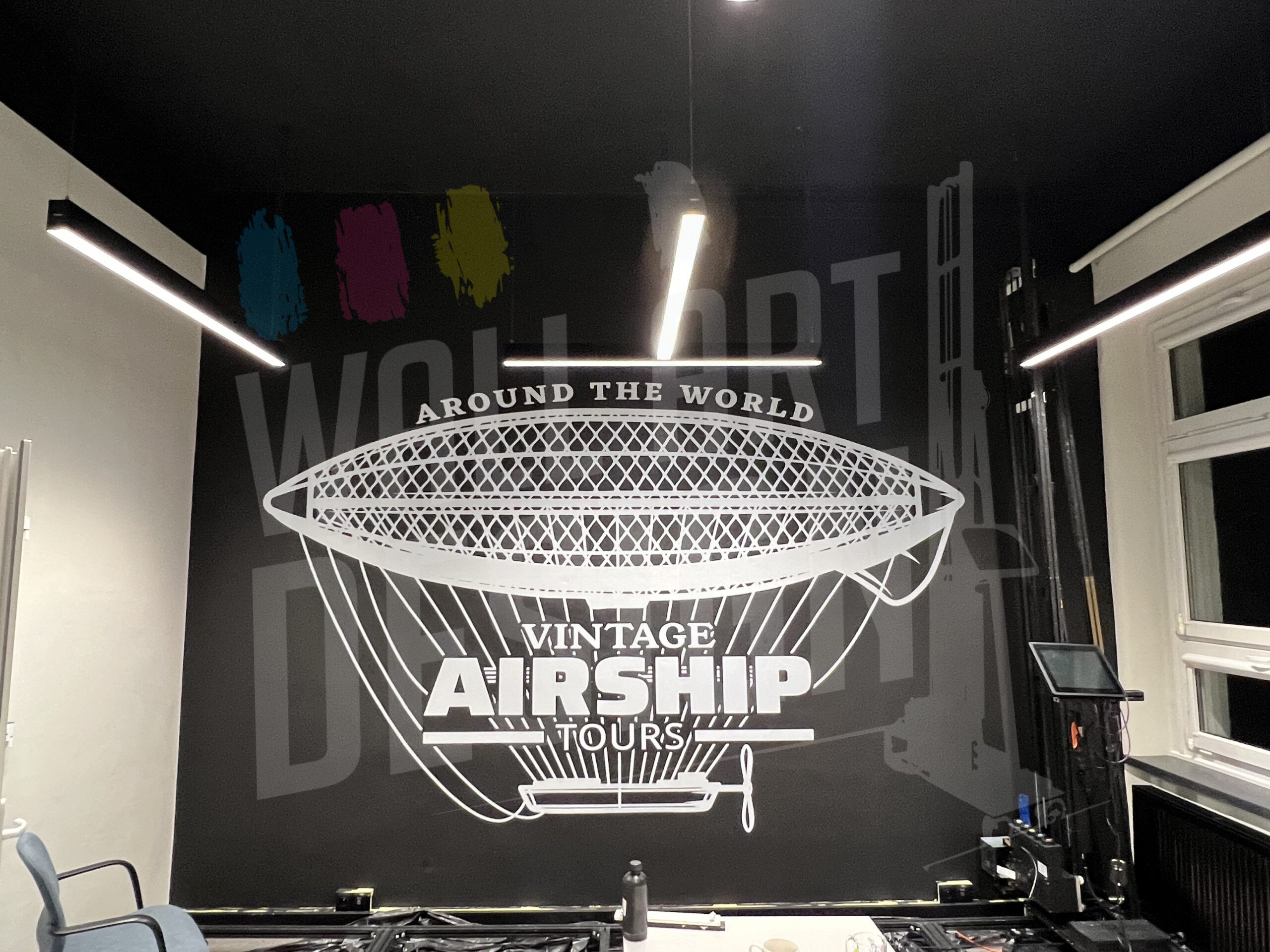 druk ścienny sterowiec