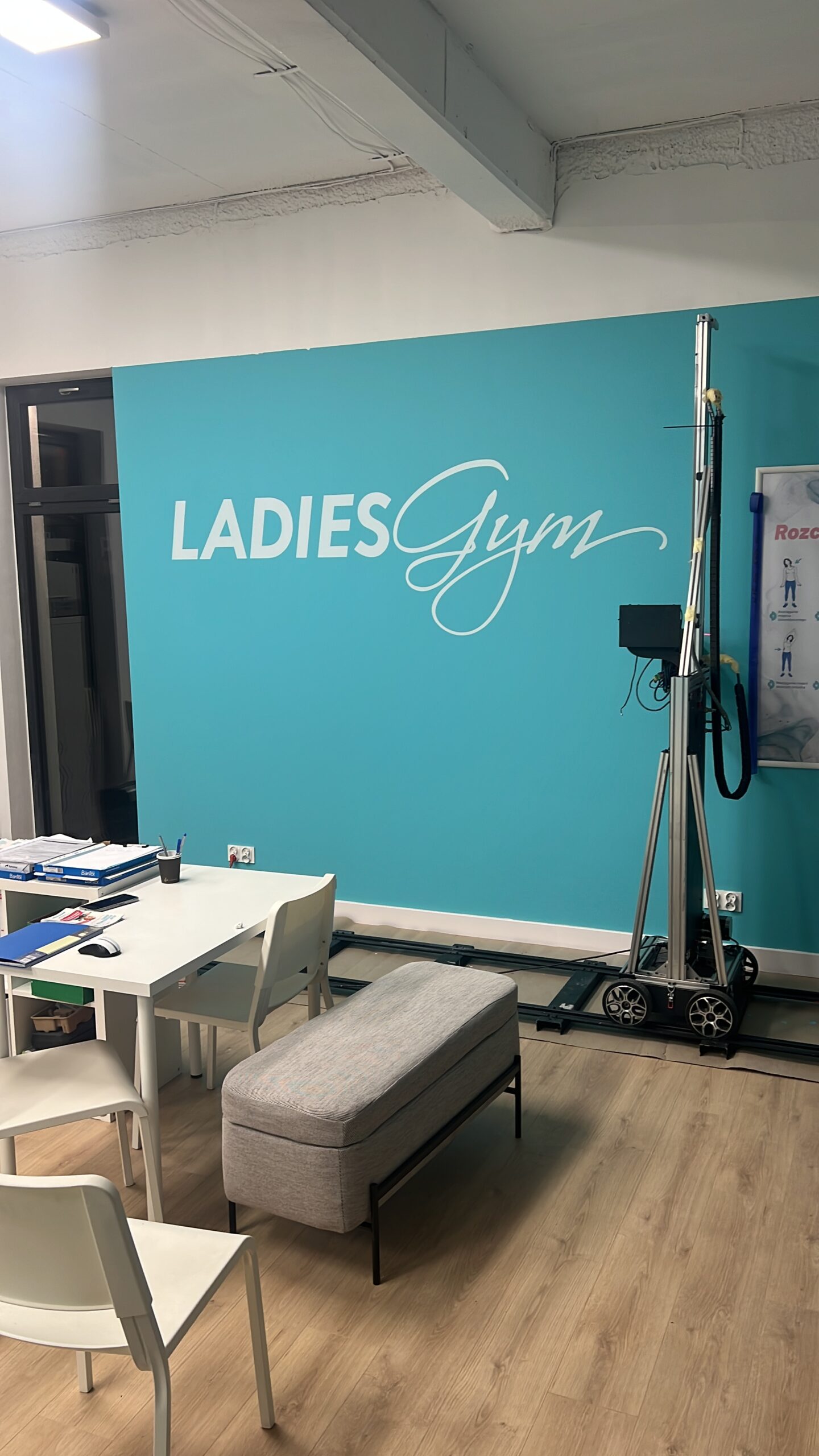 82626C18-D263-433F-97DE-DBA9168E1ED8