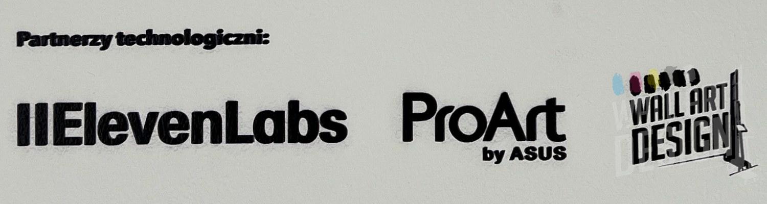 Partnerzy technologiczni wystawy ASP w Warszawie: ElevenLabs, ProArt by ASUS i WallArtDesign – logotypy wydrukowane na ścianie